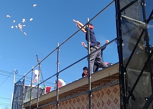 餅まき -上棟式-