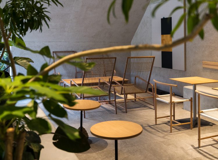 カフェ「d&h_vita」のインテリアづくり