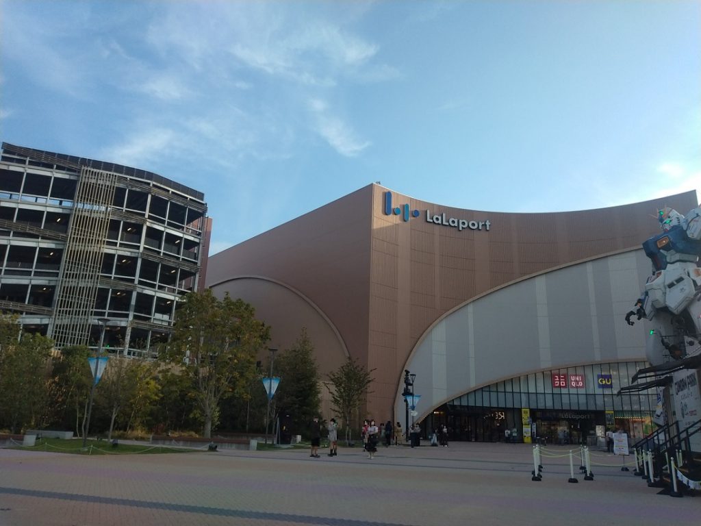 ららぽーと福岡　車9分